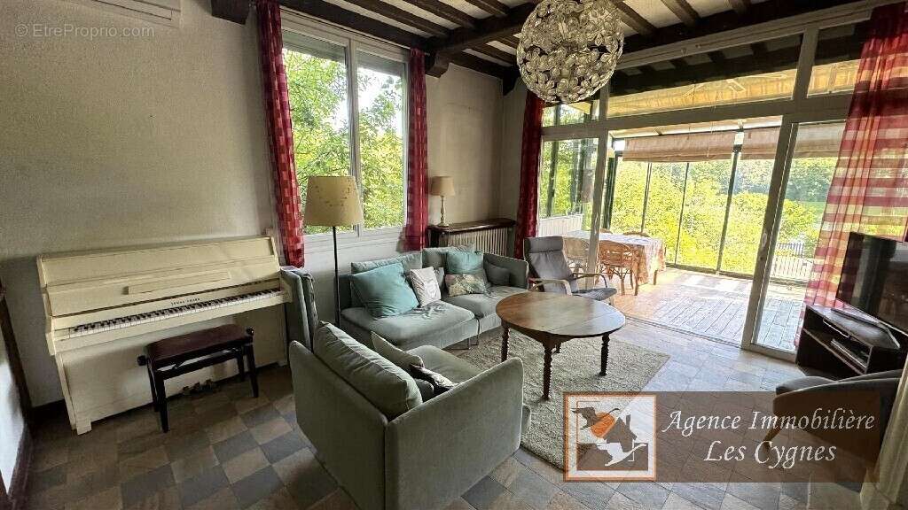 Maison à CHARTRETTES