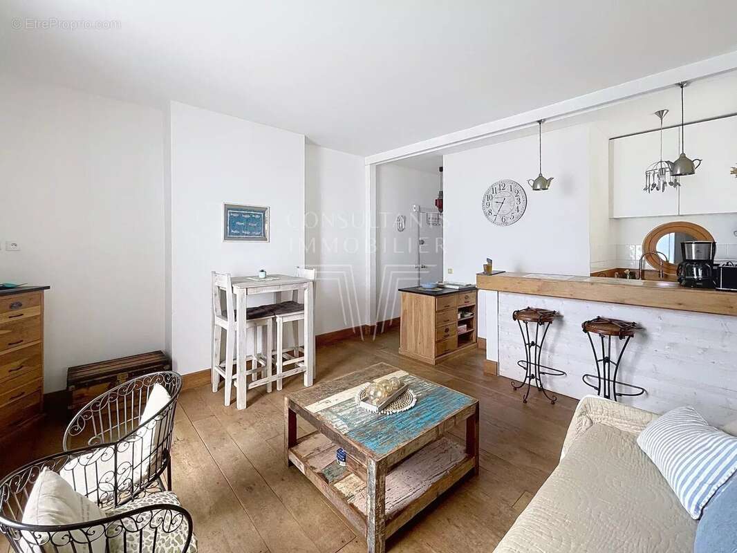 Appartement à TROUVILLE-SUR-MER