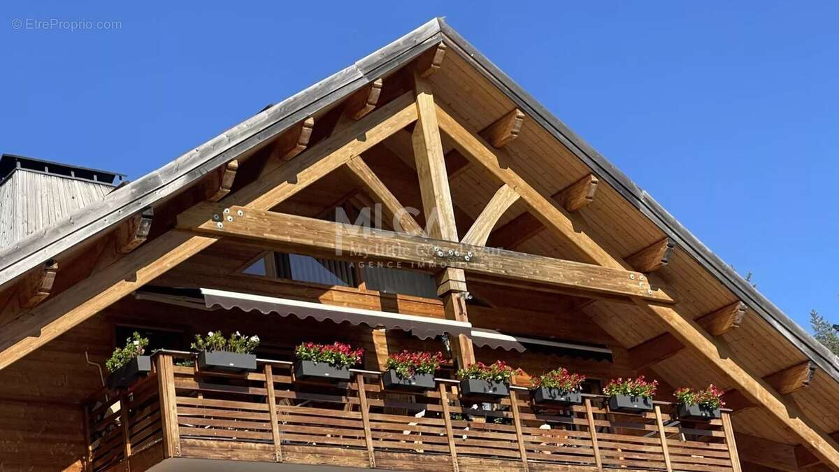 Appartement à SAINT-ETIENNE-DE-TINEE