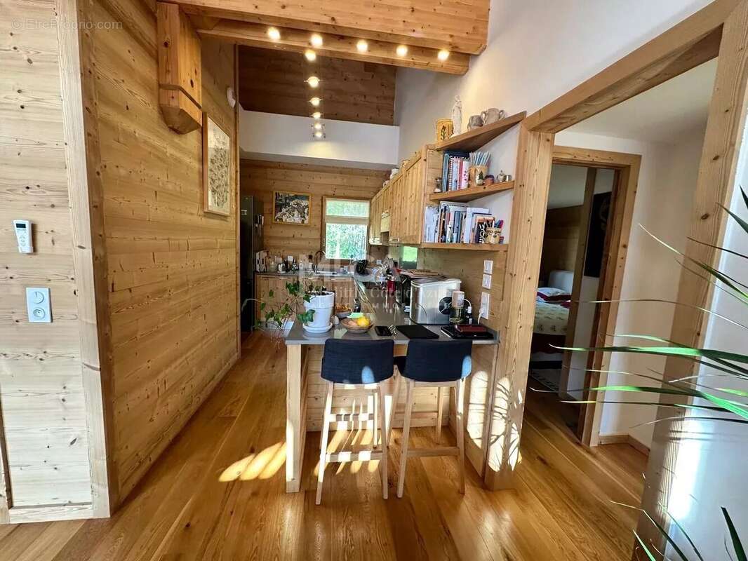 Appartement à SAINT-ETIENNE-DE-TINEE