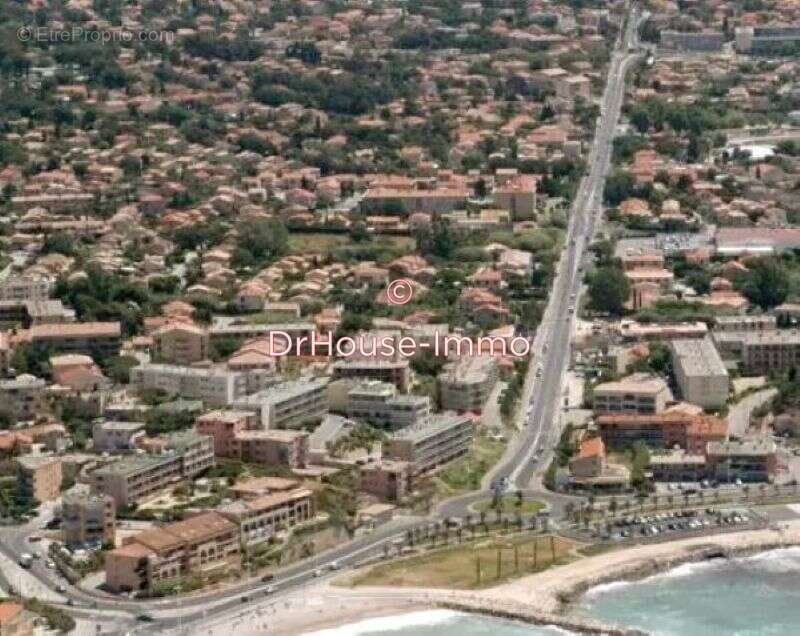Maison à SIX-FOURS-LES-PLAGES