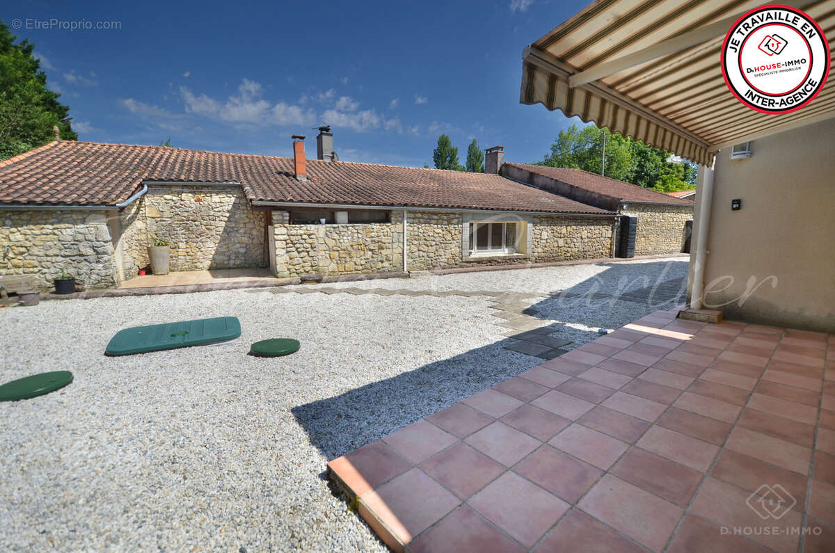 Maison à LESPARRE-MEDOC