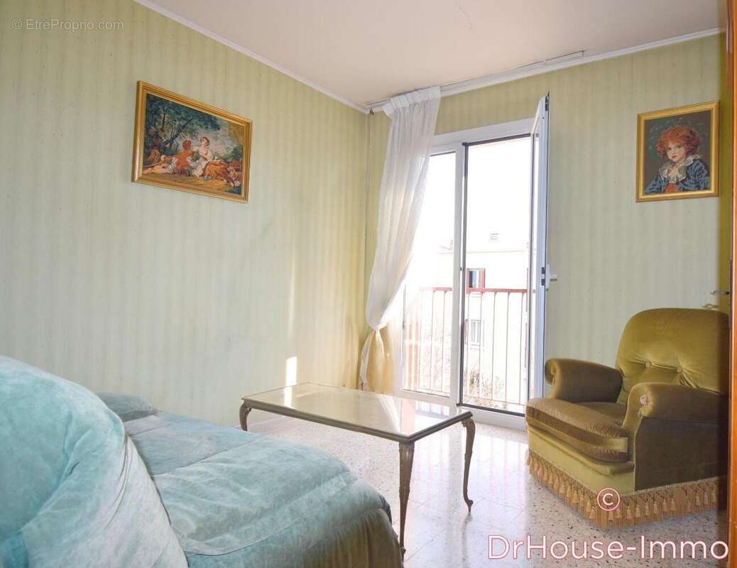 Appartement à MARSEILLE-8E