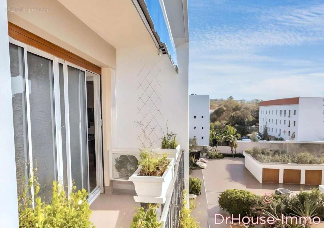 Appartement à MARSEILLE-8E