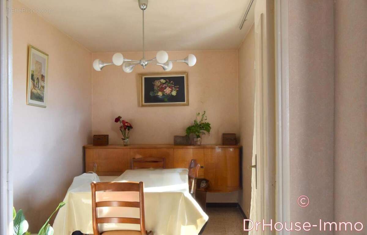 Appartement à MARSEILLE-8E