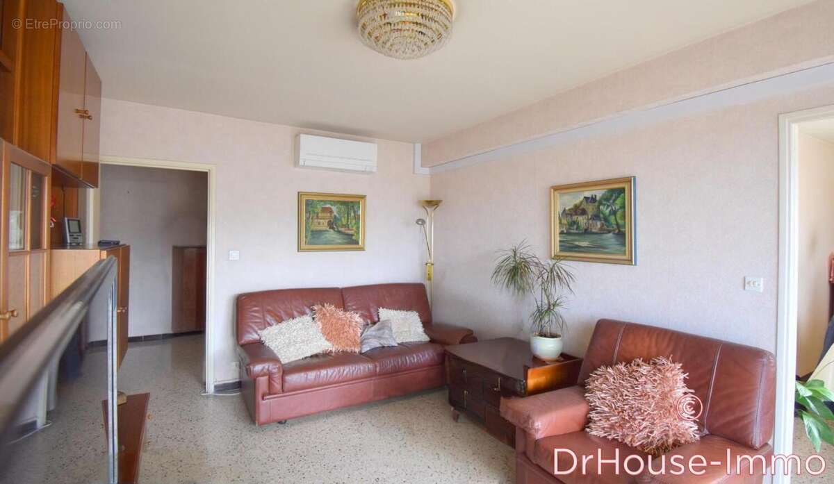 Appartement à MARSEILLE-8E