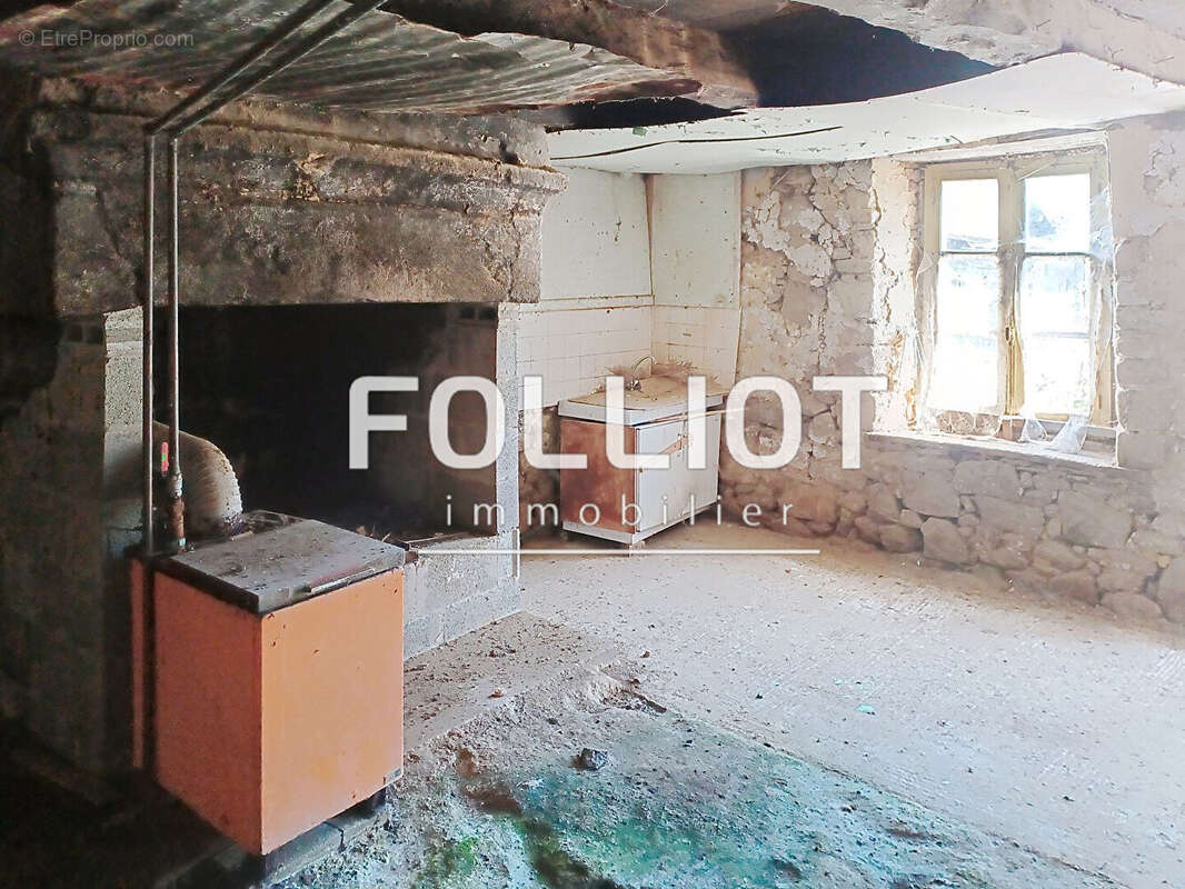 Maison à LA FONTENELLE