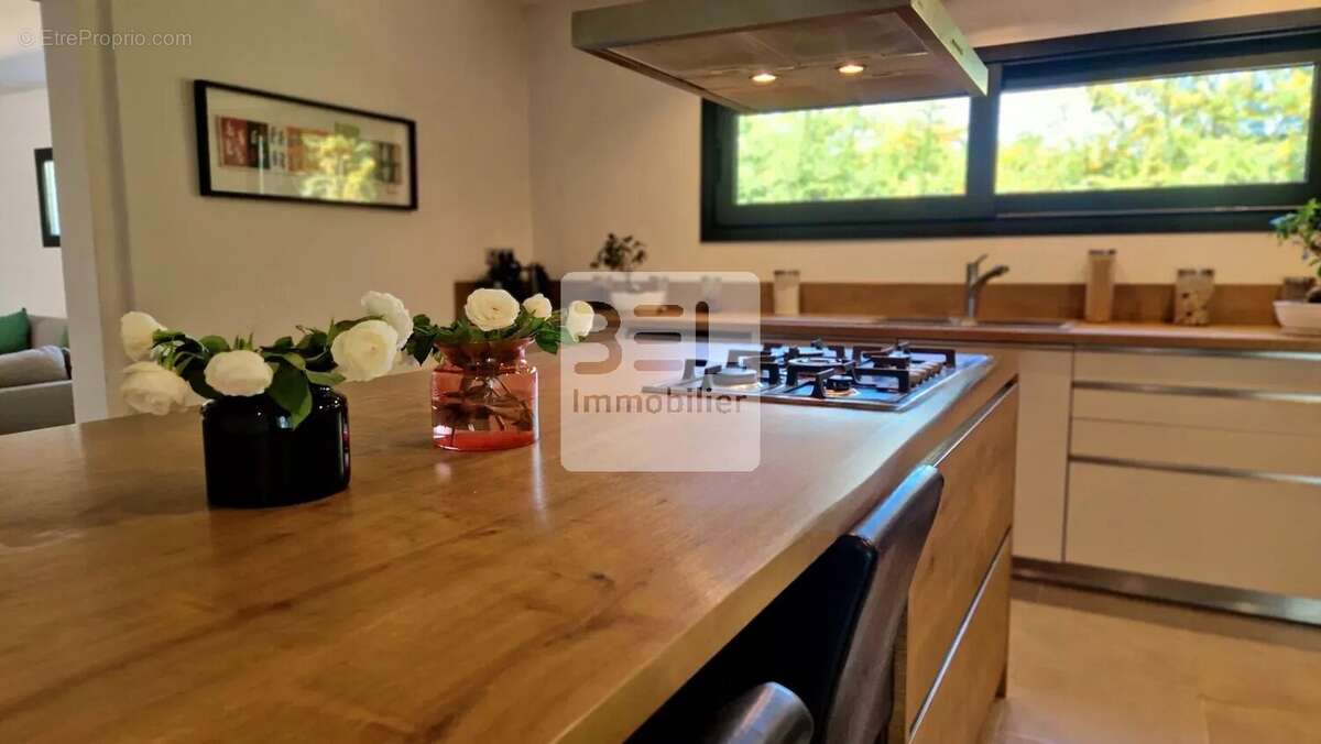 Maison à VILLENEUVE-LES-AVIGNON