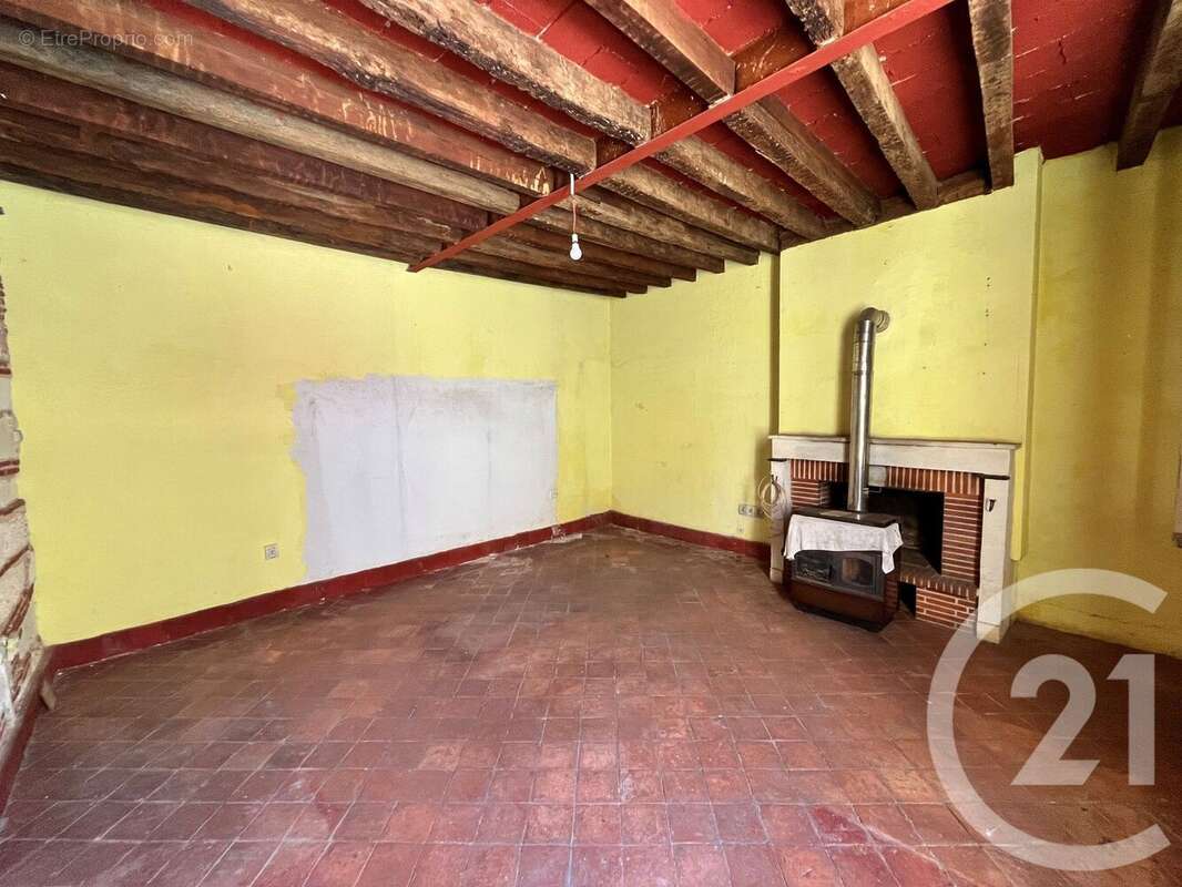 Maison à ENTRAINS-SUR-NOHAIN