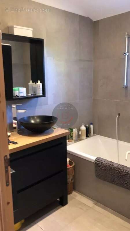 Maison à LES ADRETS-DE-L&#039;ESTEREL