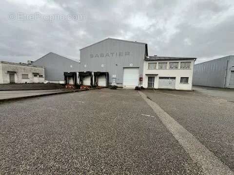 Commerce à VENISSIEUX