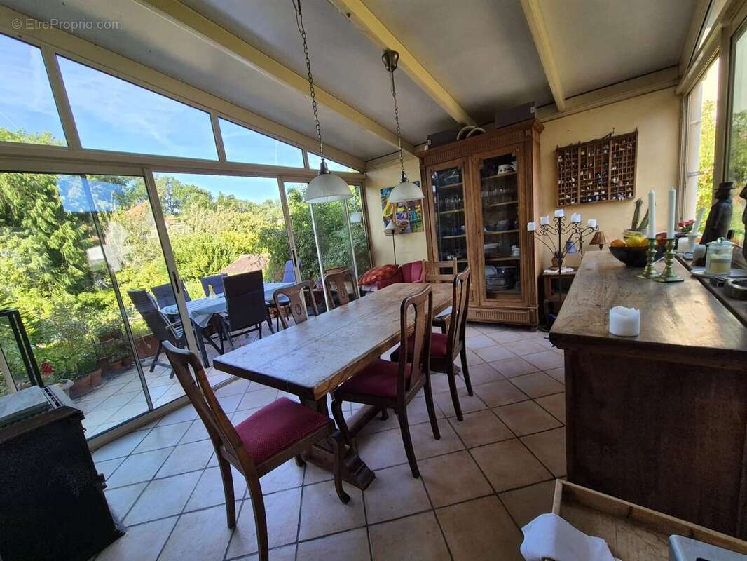 Maison à FONTAINEBLEAU