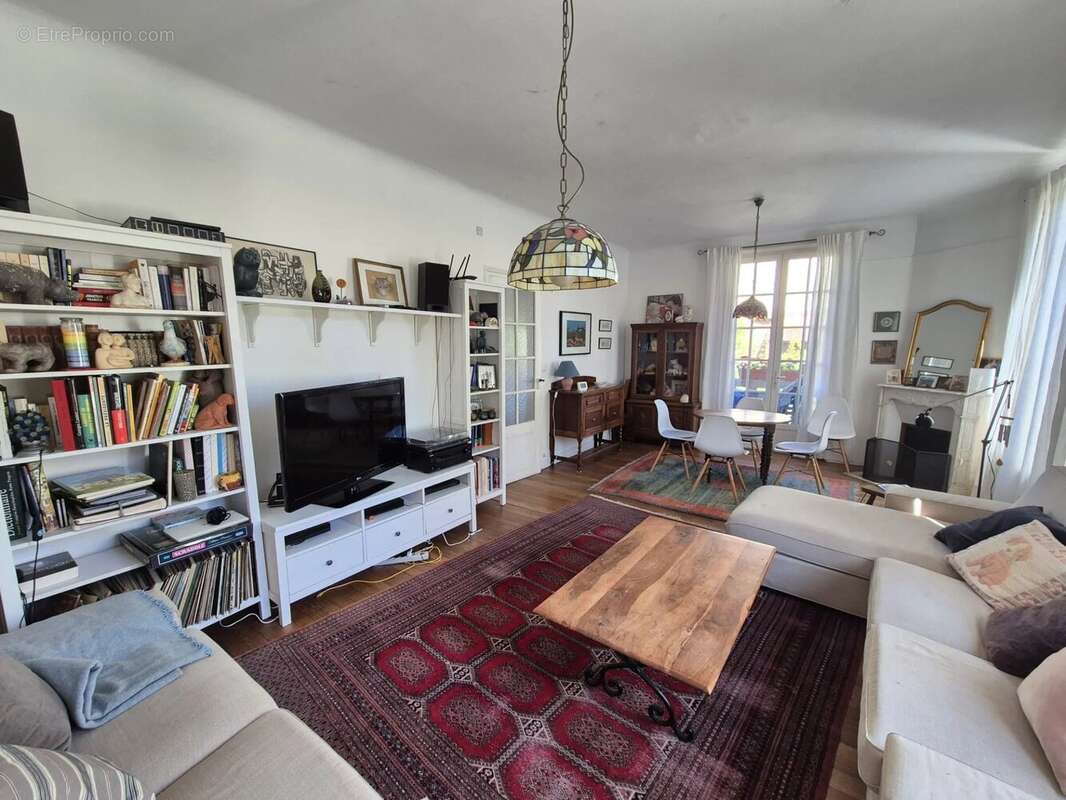 Maison à FONTAINEBLEAU