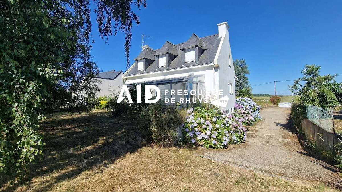 Maison à LE TOUR-DU-PARC