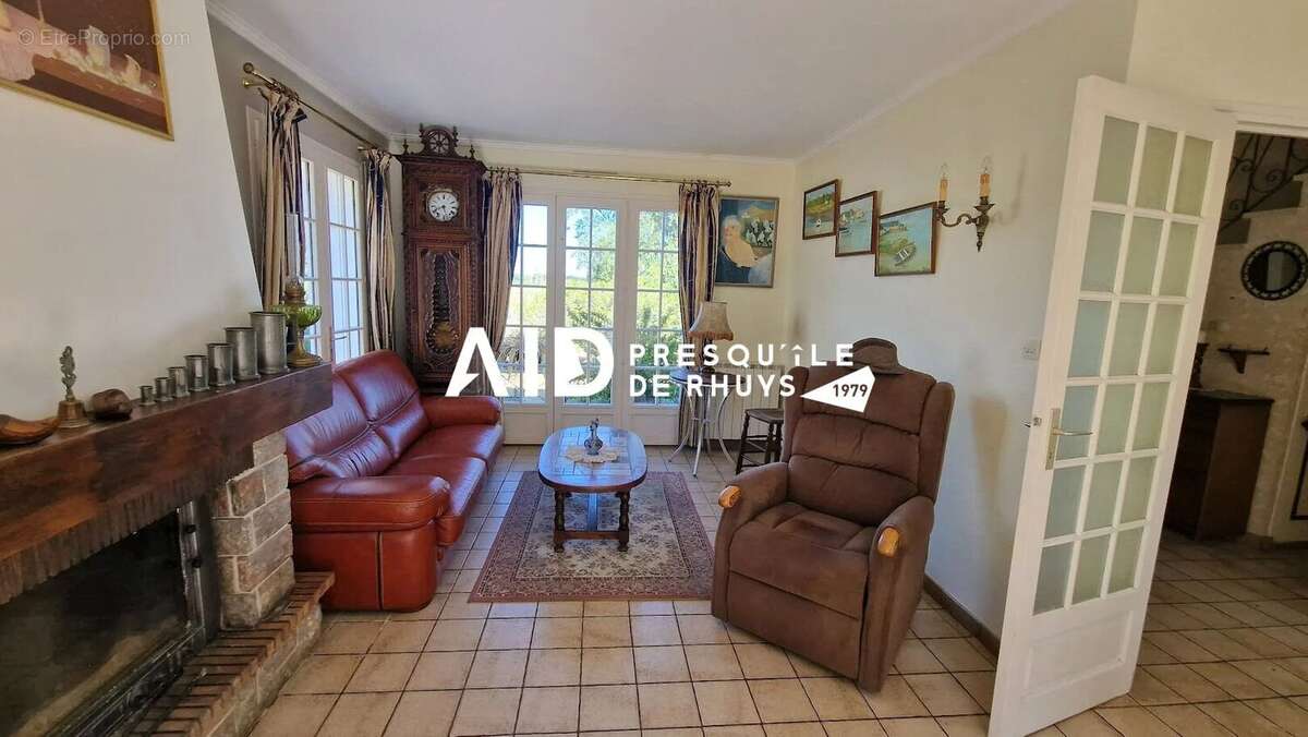 Maison à LE TOUR-DU-PARC