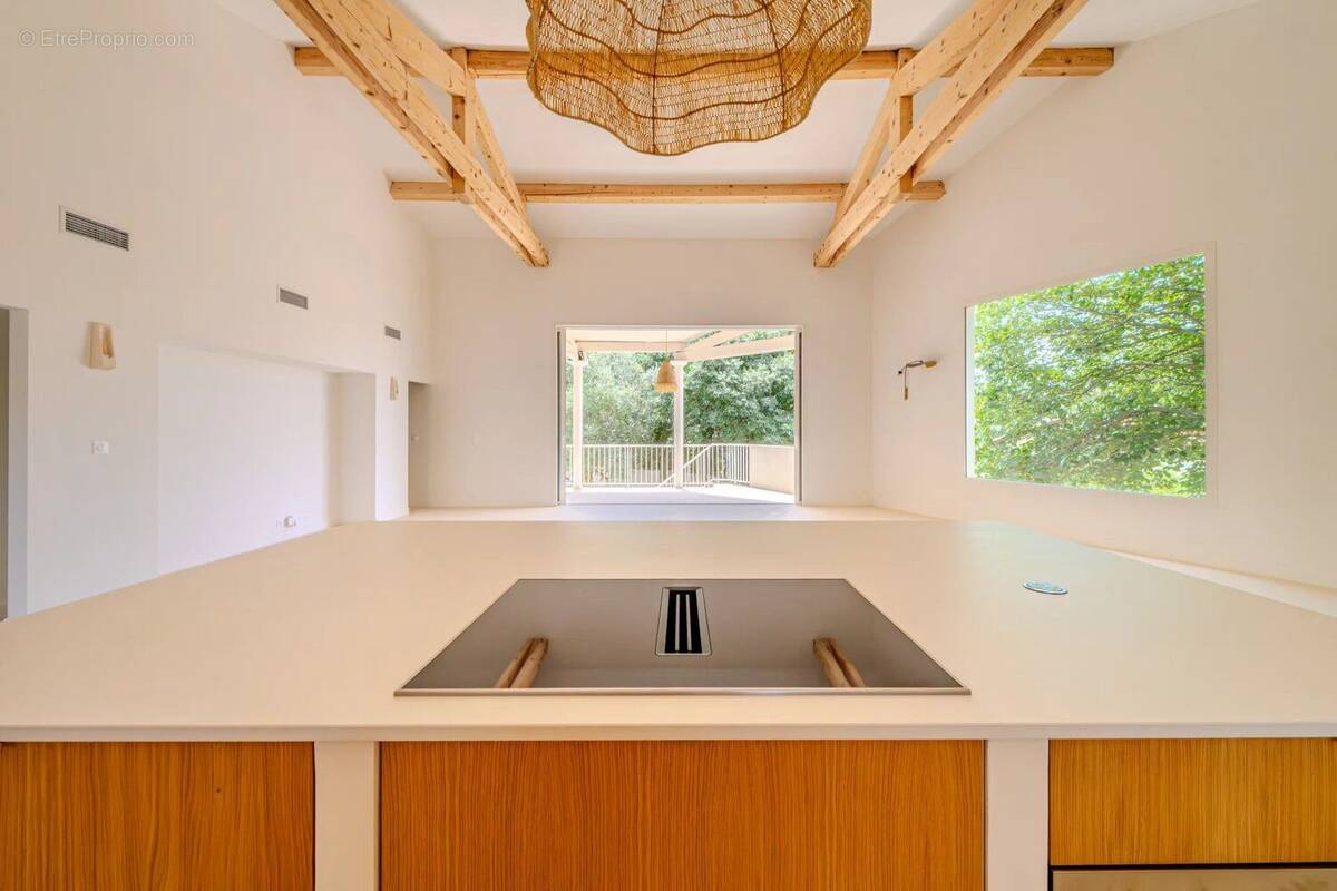 Maison à CASTELNAU-LE-LEZ