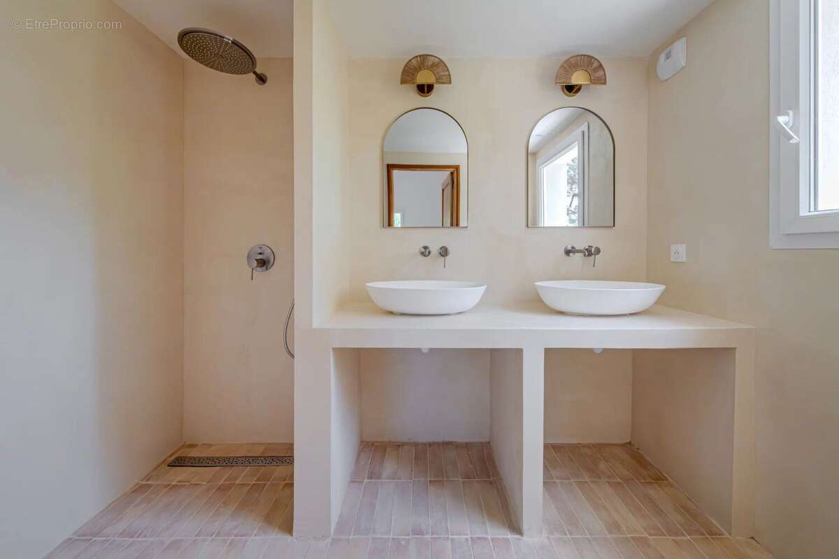 Maison à CASTELNAU-LE-LEZ