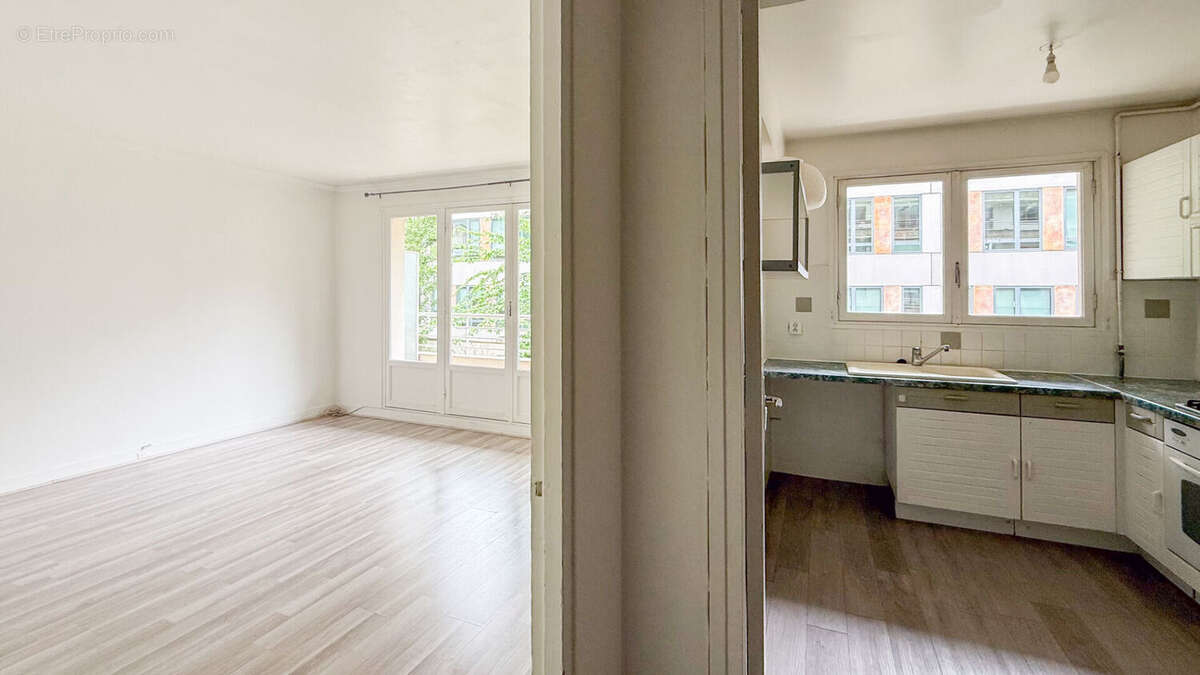 Appartement à MONTREUIL