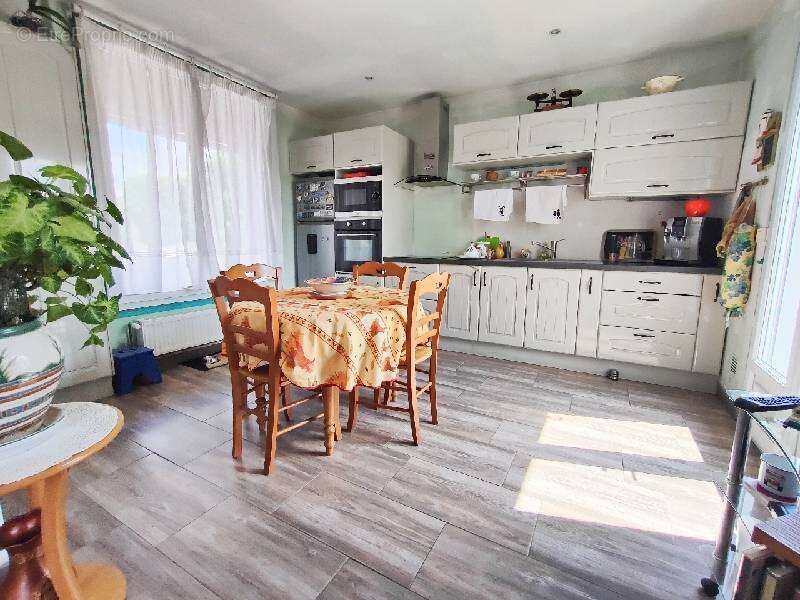 Maison à MITRY-MORY