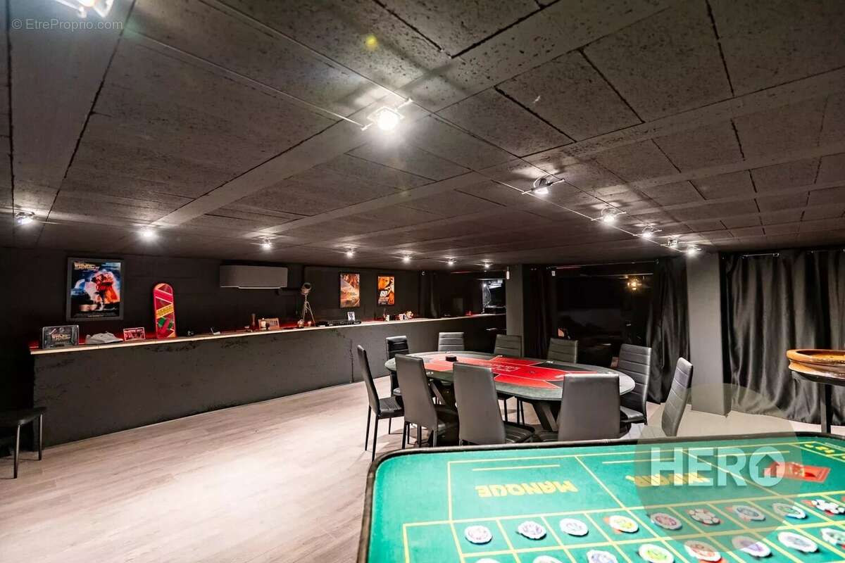 Maison à MONTFORT-L&#039;AMAURY