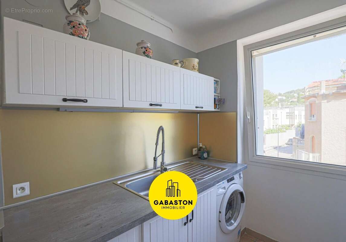 Appartement à MARSEILLE-8E