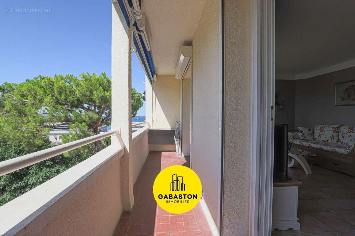 Appartement à MARSEILLE-8E