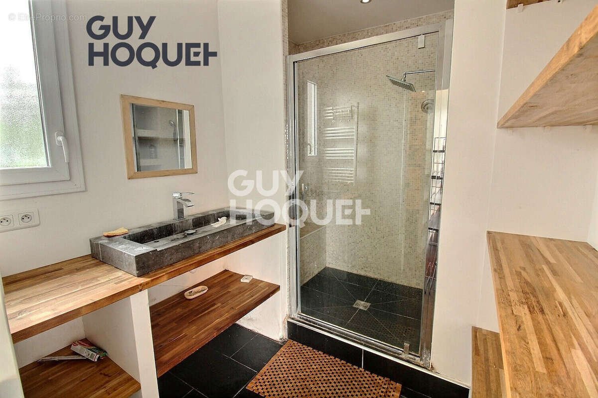 Maison à LIMEIL-BREVANNES