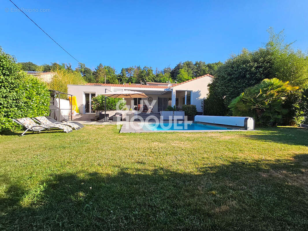 Maison à PORTES-LES-VALENCE