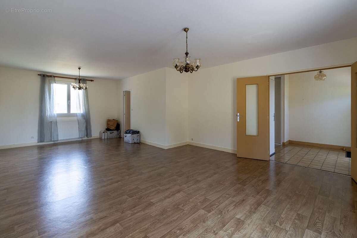 Maison à SARLAT-LA-CANEDA