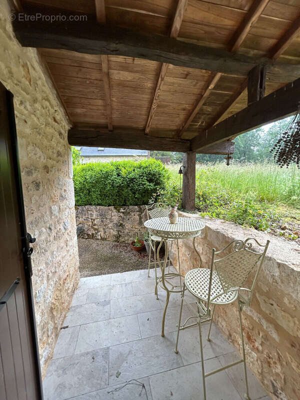 Maison à SALIGNAC-EYVIGUES