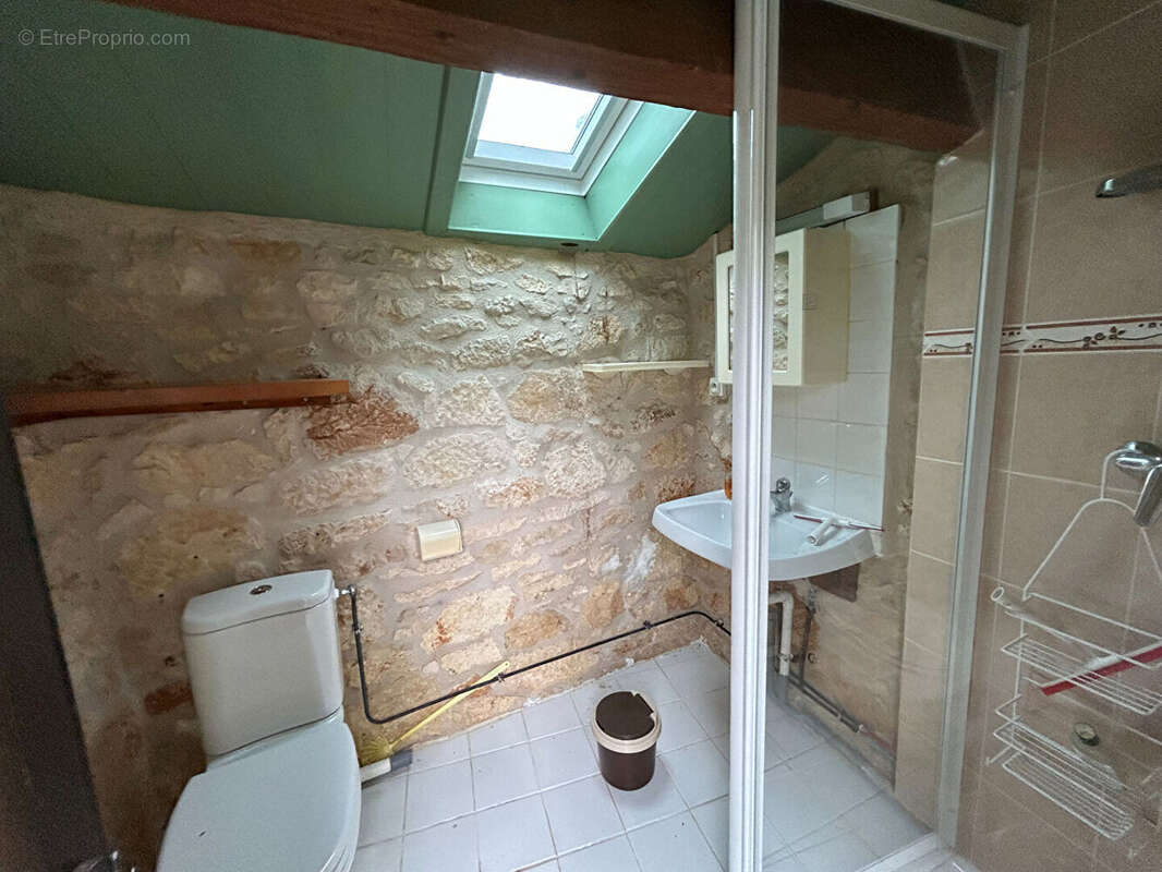 Maison à SALIGNAC-EYVIGUES