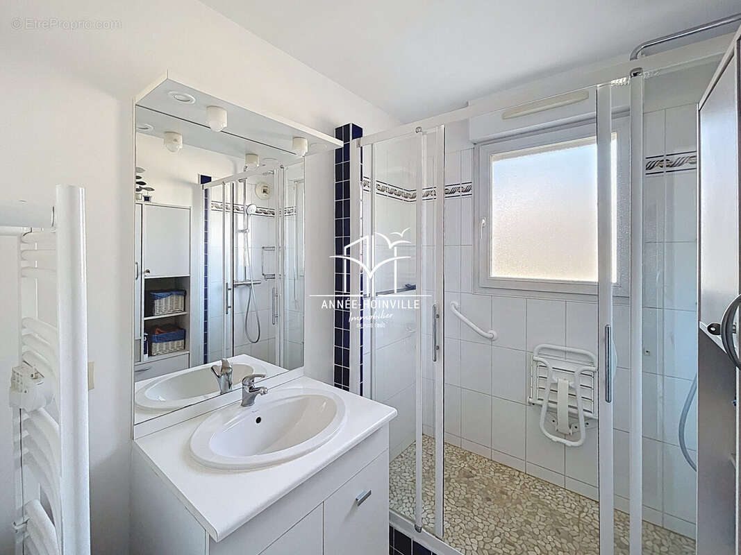 Appartement à TROUVILLE-SUR-MER