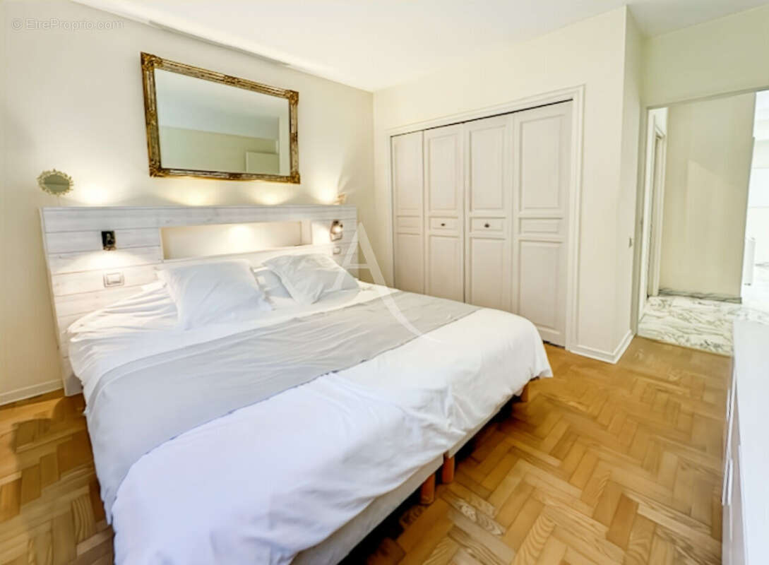 Appartement à LE CANNET