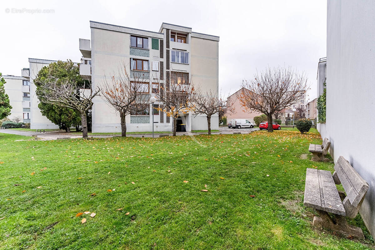 Appartement à VITRY-SUR-SEINE