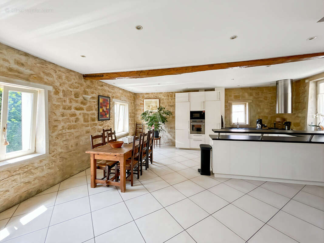 Maison à AUVERS-SUR-OISE