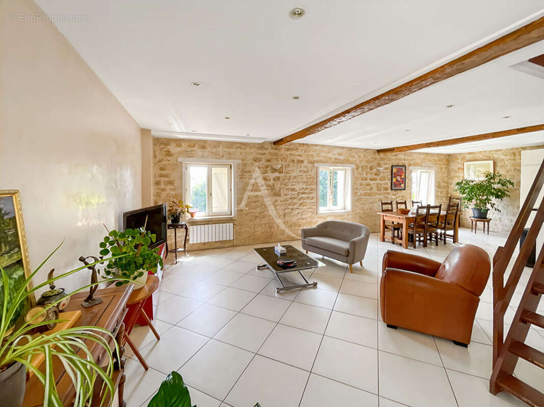 Maison à AUVERS-SUR-OISE