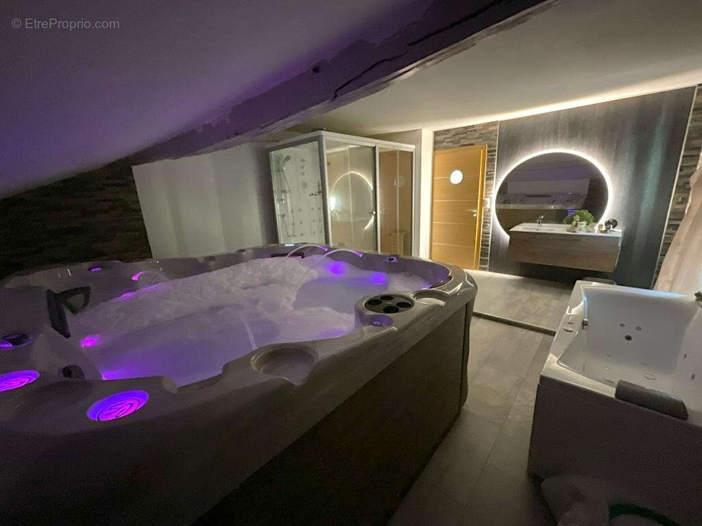 Maison à MAGNY-LES-JUSSEY