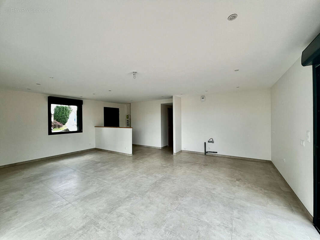 Maison à LES FORGES