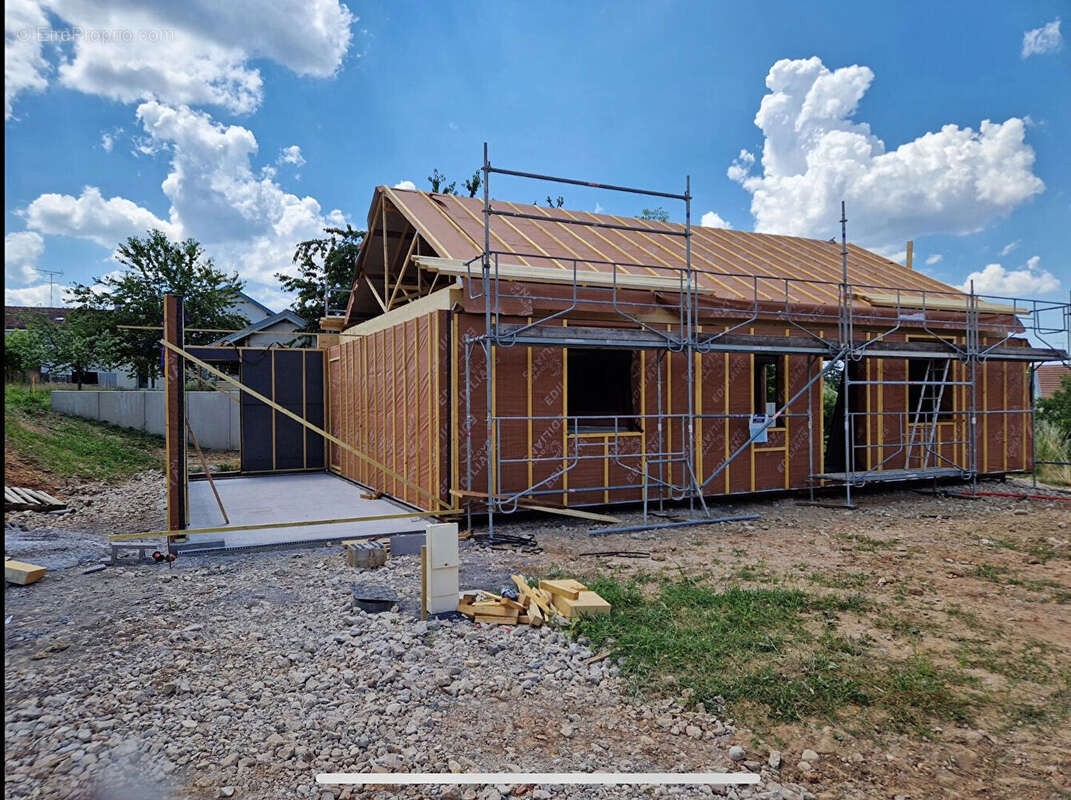 Maison à LES FORGES
