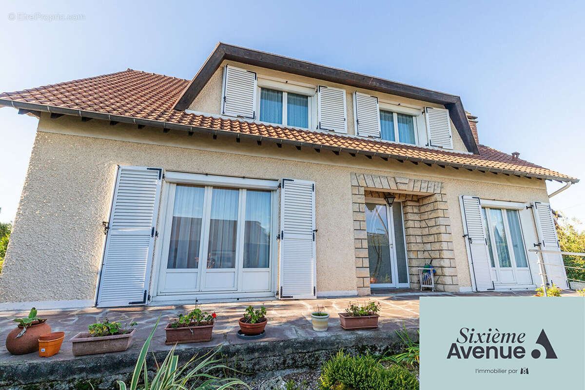 Maison à CHILLY-MAZARIN