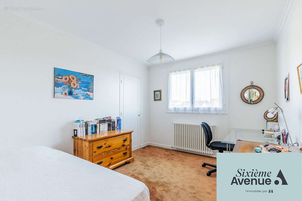 Maison à CHILLY-MAZARIN