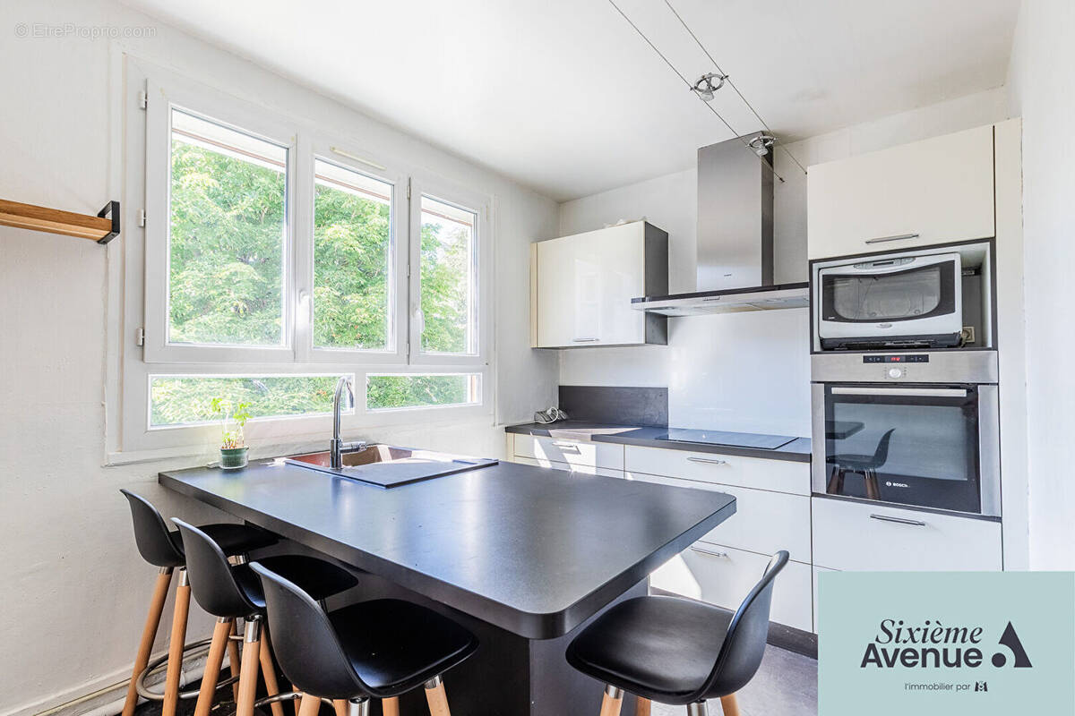 Appartement à CHILLY-MAZARIN