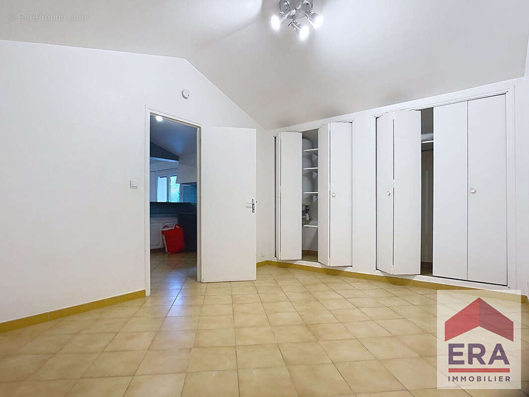 Maison à MARSEILLE-11E