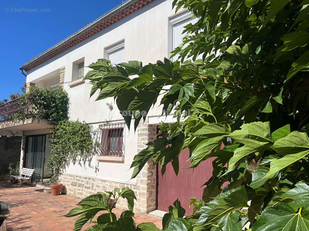 Maison à VILLENEUVE-LES-AVIGNON