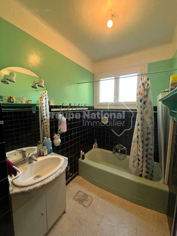 Maison à VILLENEUVE-LES-AVIGNON