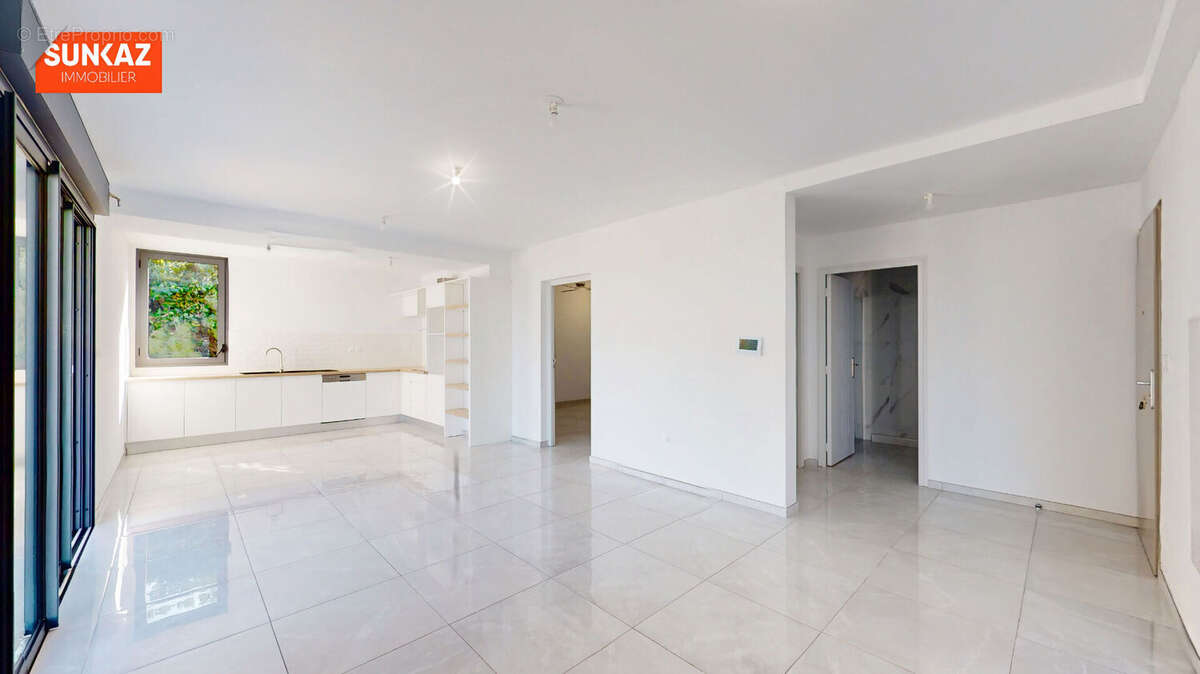 Appartement à SAINT-PIERRE