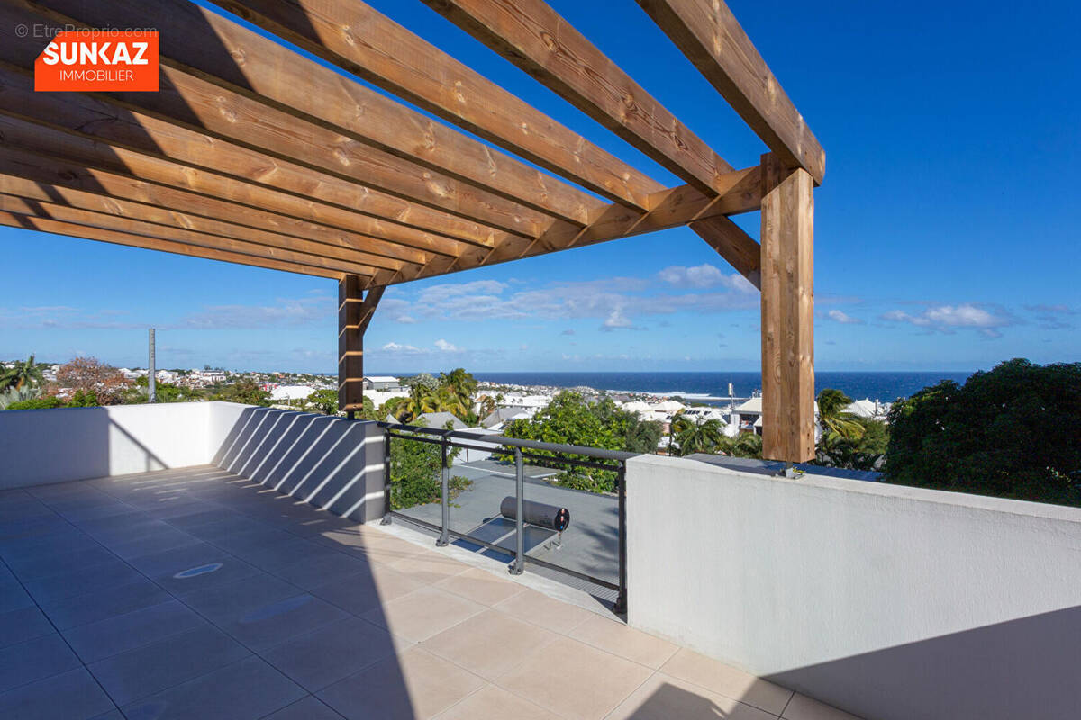 Appartement à SAINT-PIERRE