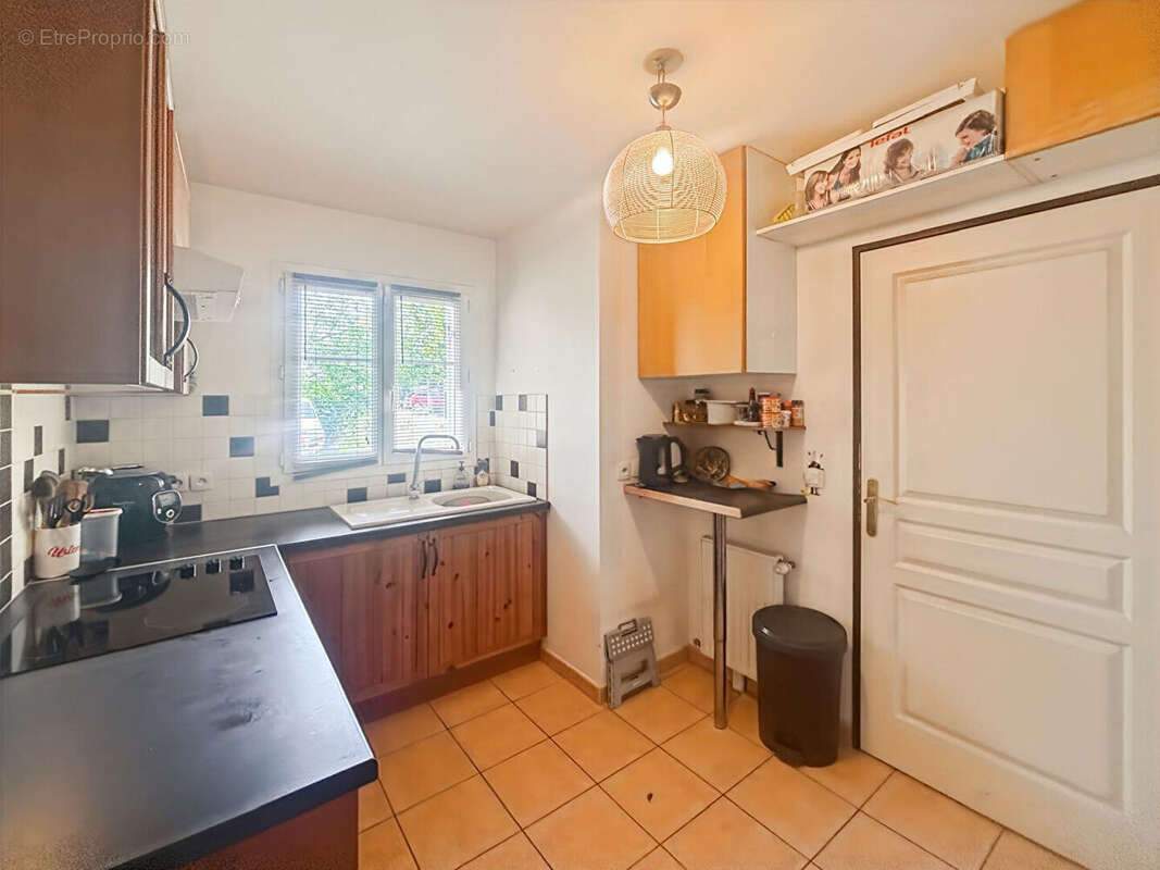 Maison à SAVIGNY-LE-TEMPLE