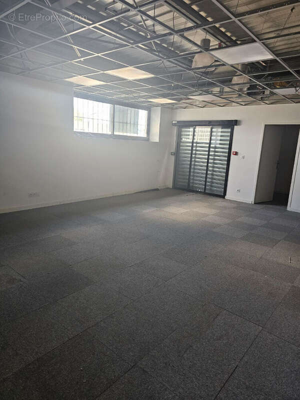 Commerce à BEAUPREAU