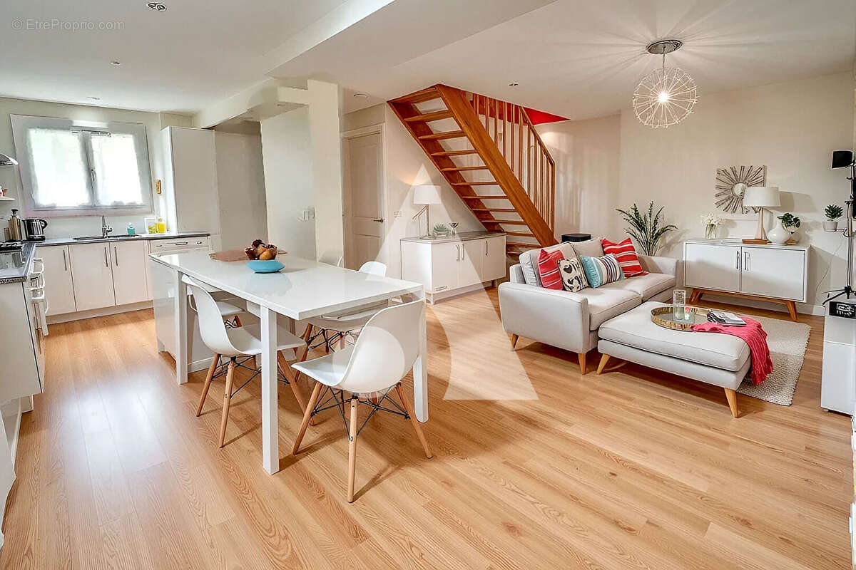 Maison à FRANCONVILLE